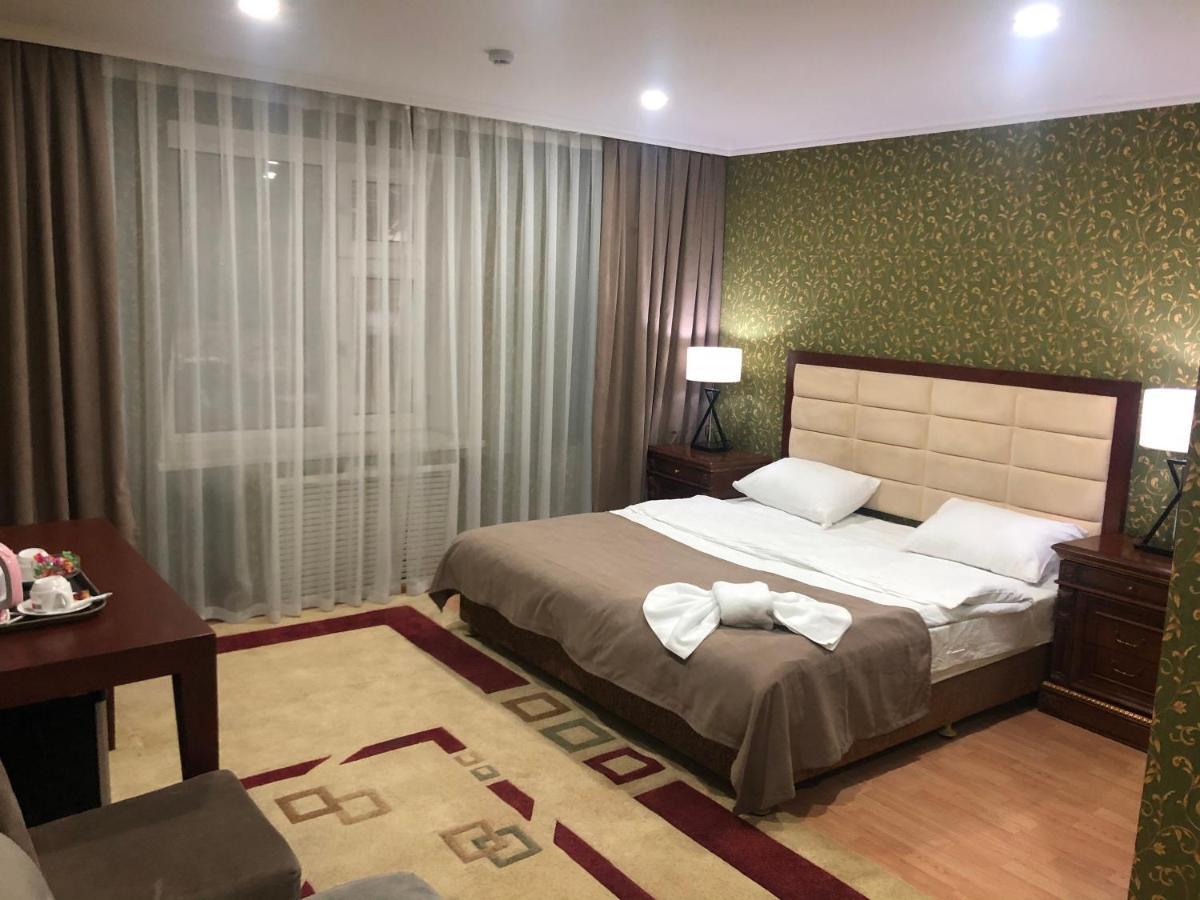 אסטנה Hotel Inju מראה חיצוני תמונה
